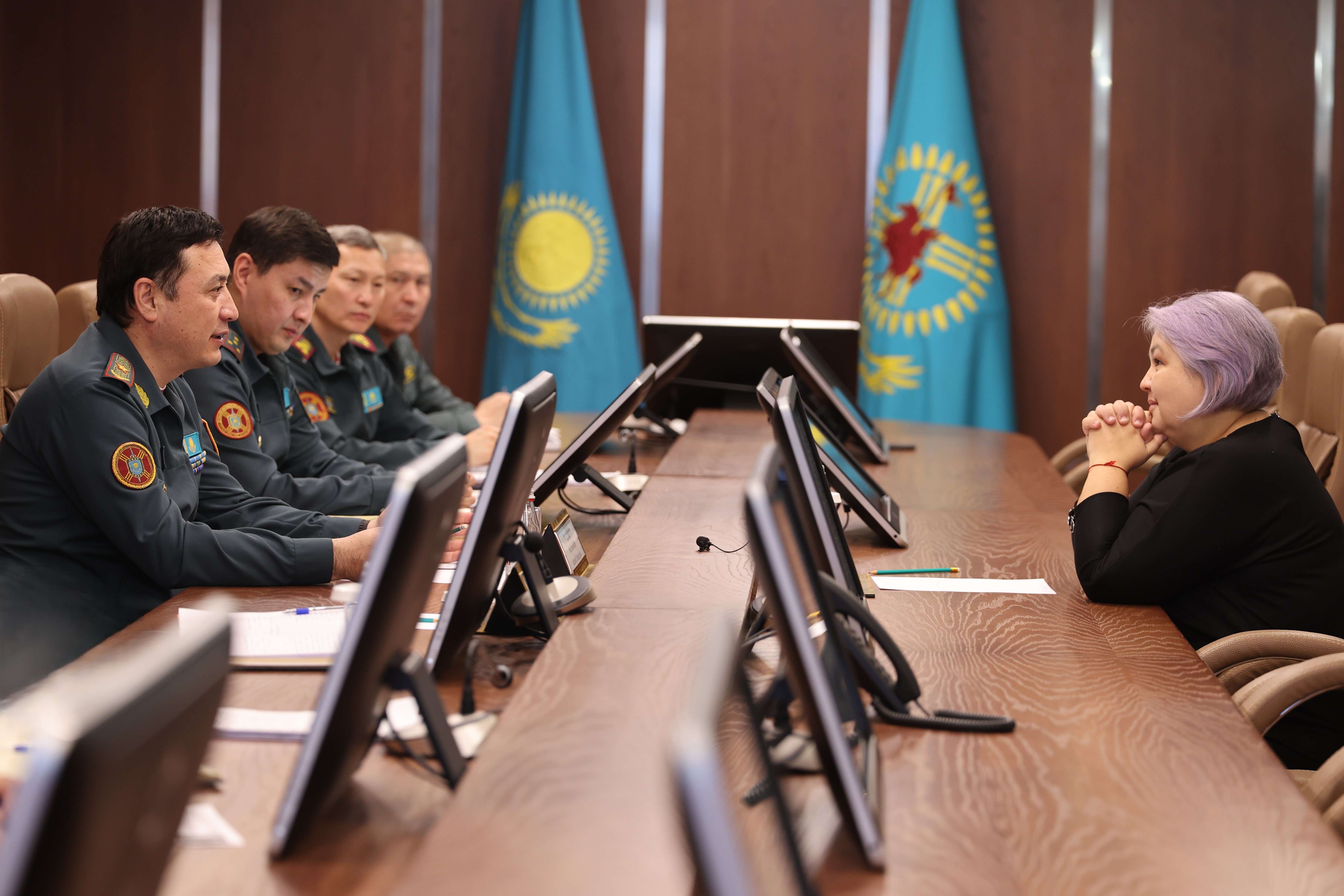 ҚР ІІМ Ұлттық ұланының  Бас қолбасшылығында сарбаздардың қызмет жағдайларын қамтамасыз ету мәселелері талқыланды