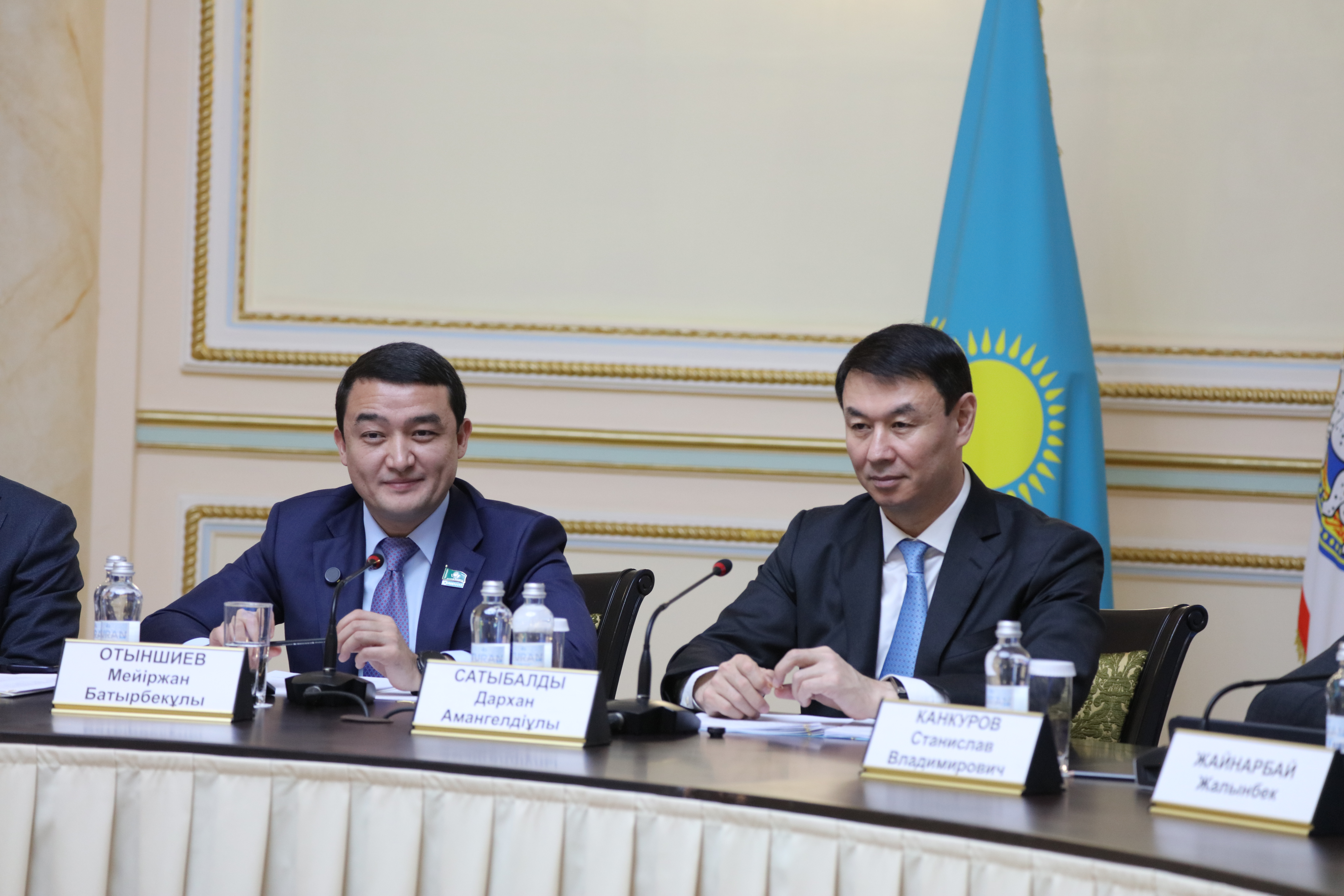 Алматы қаласының депутаттары алдағы үш жылға арналған бюджетті қолдады