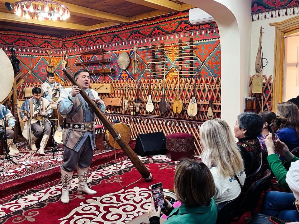 В Астане открылся новый музей искусств