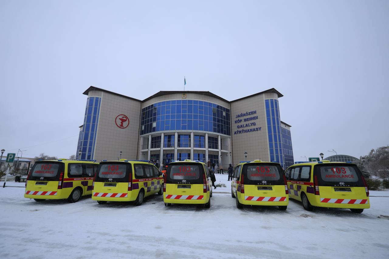 Жаңаөзен қаласына бес жаңа жедел жәрдем автокөлігі берілді