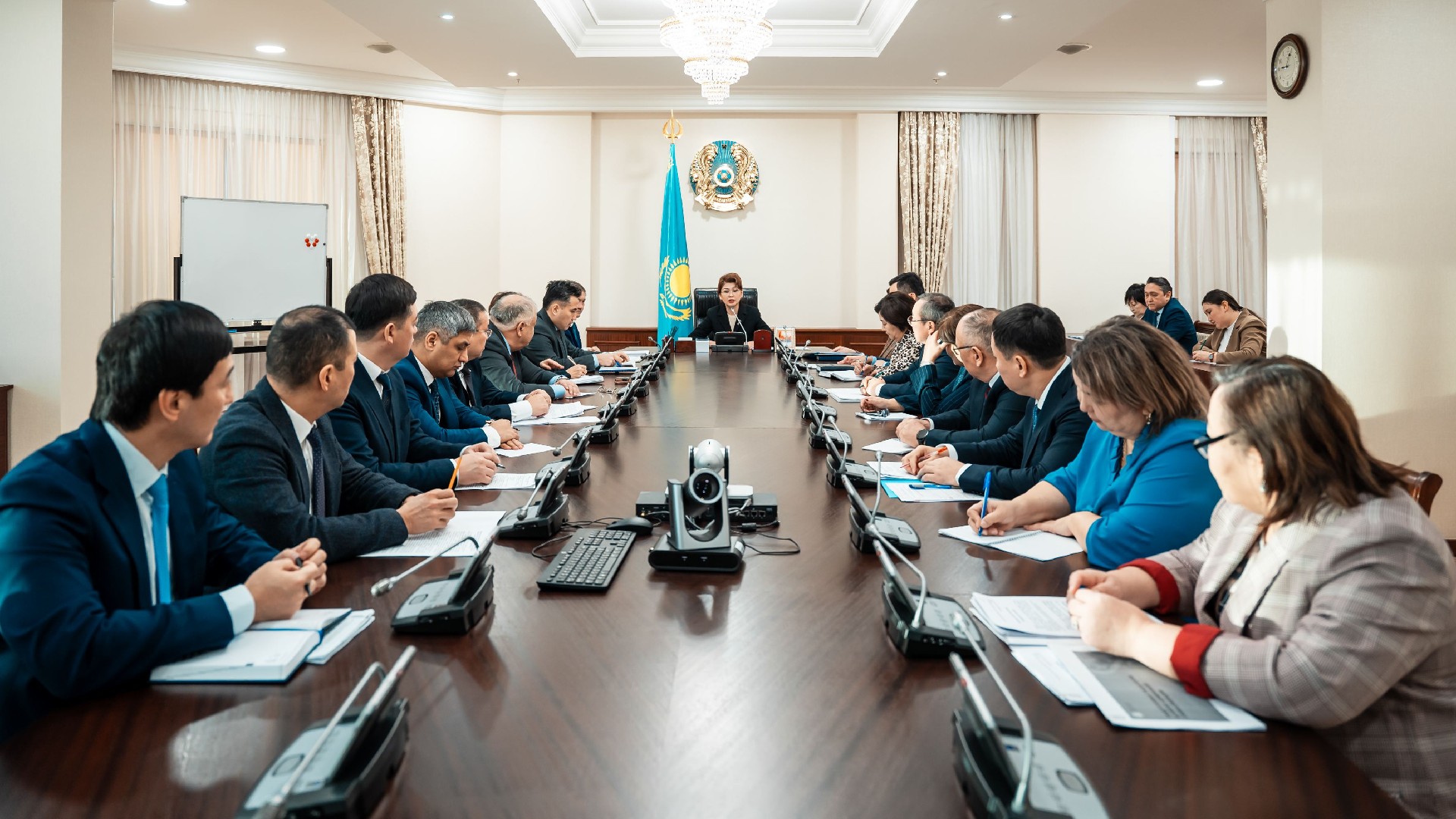 Қазақстан Үкіметі педагогтерді даярлау ісіне бақылауды күшейтеді