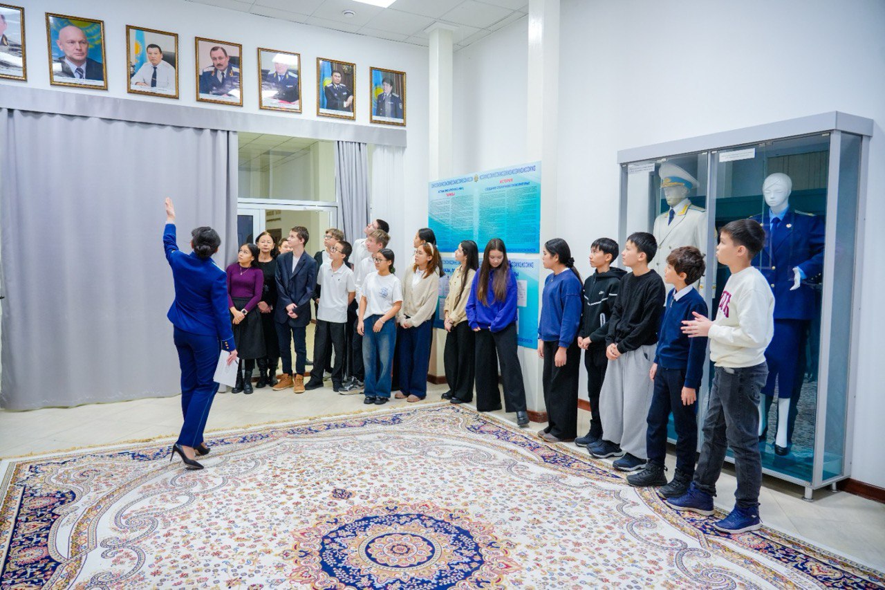 «Закон и Порядок»: день открытых дверей провела для школьников прокуратура столицы