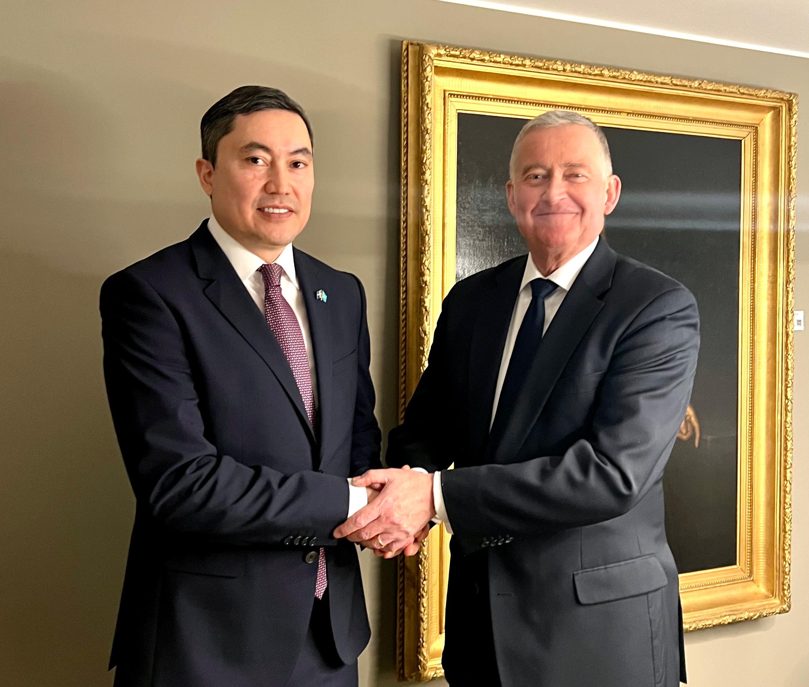 Казахстан укрепляет торгово-экономические отношения со Швецией