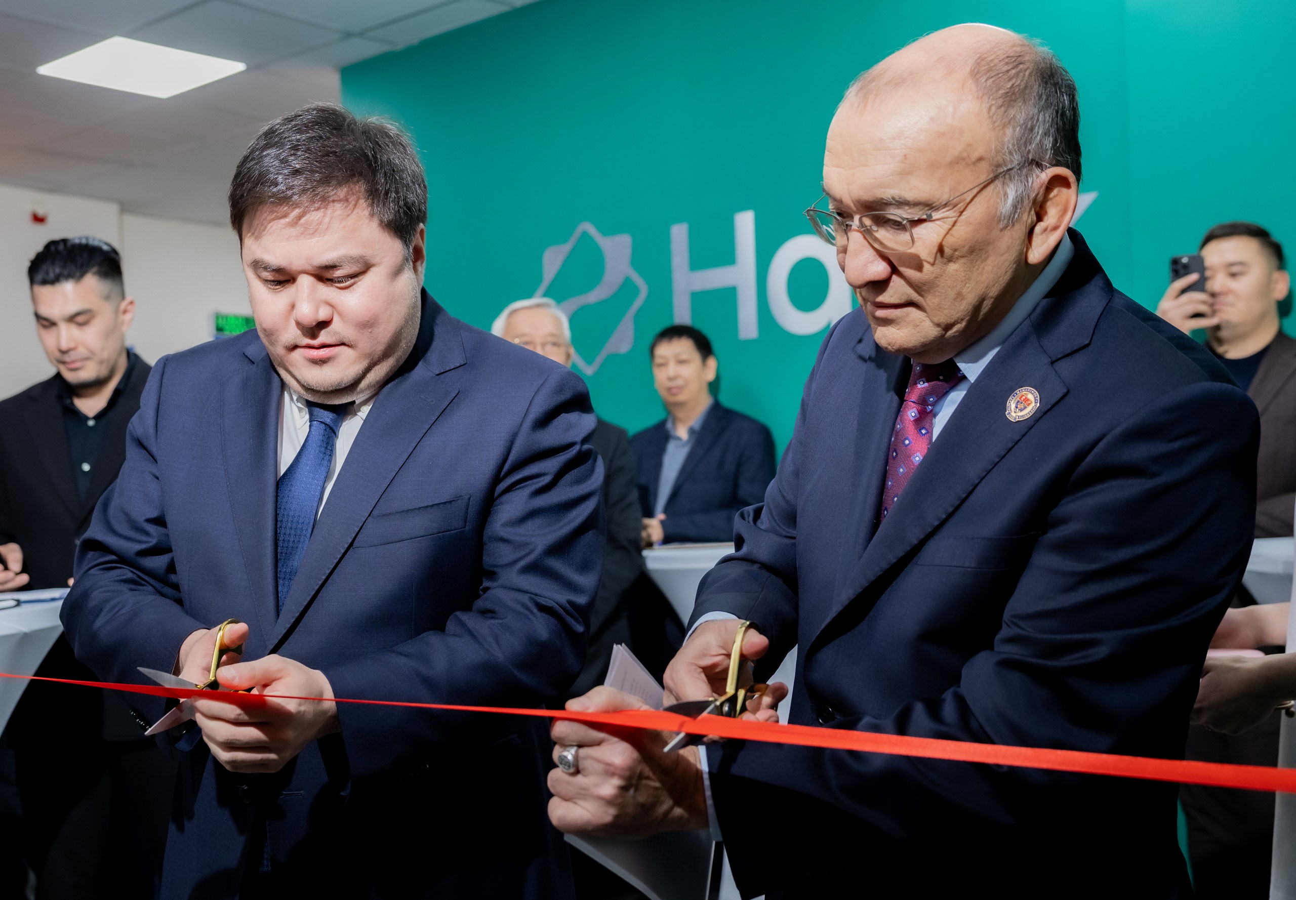 AlmaU-да жасанды интеллект орталығы AlmaU AI Lab ашылды