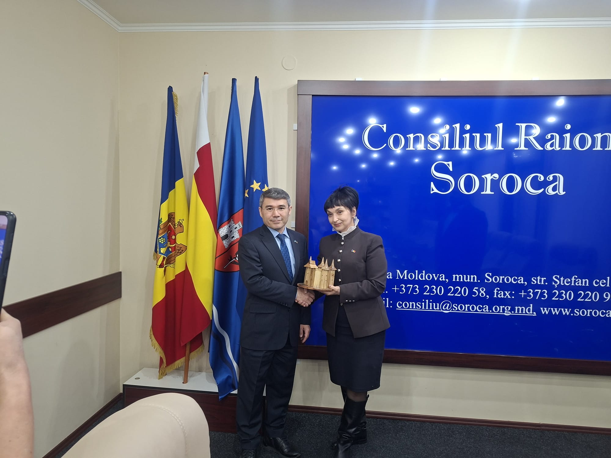 Қазақстан Елшісі Сорока Примарымен кездесті