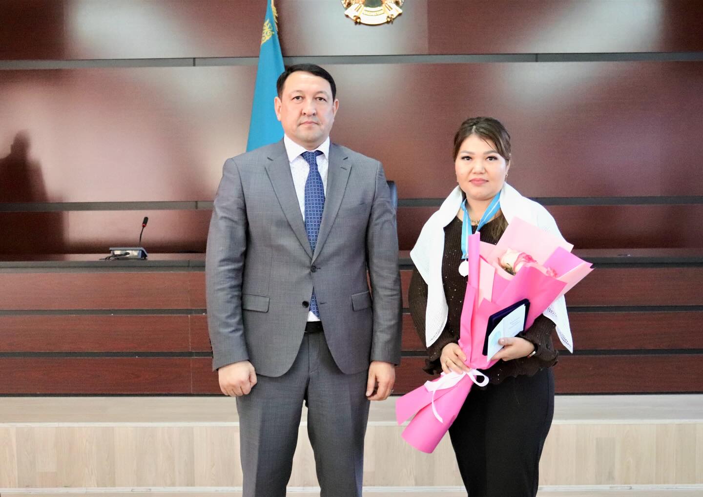 В КЕНТАУ НАГРАДИЛИ МНОГОДЕТНЫХ МАТЕРЕЙ