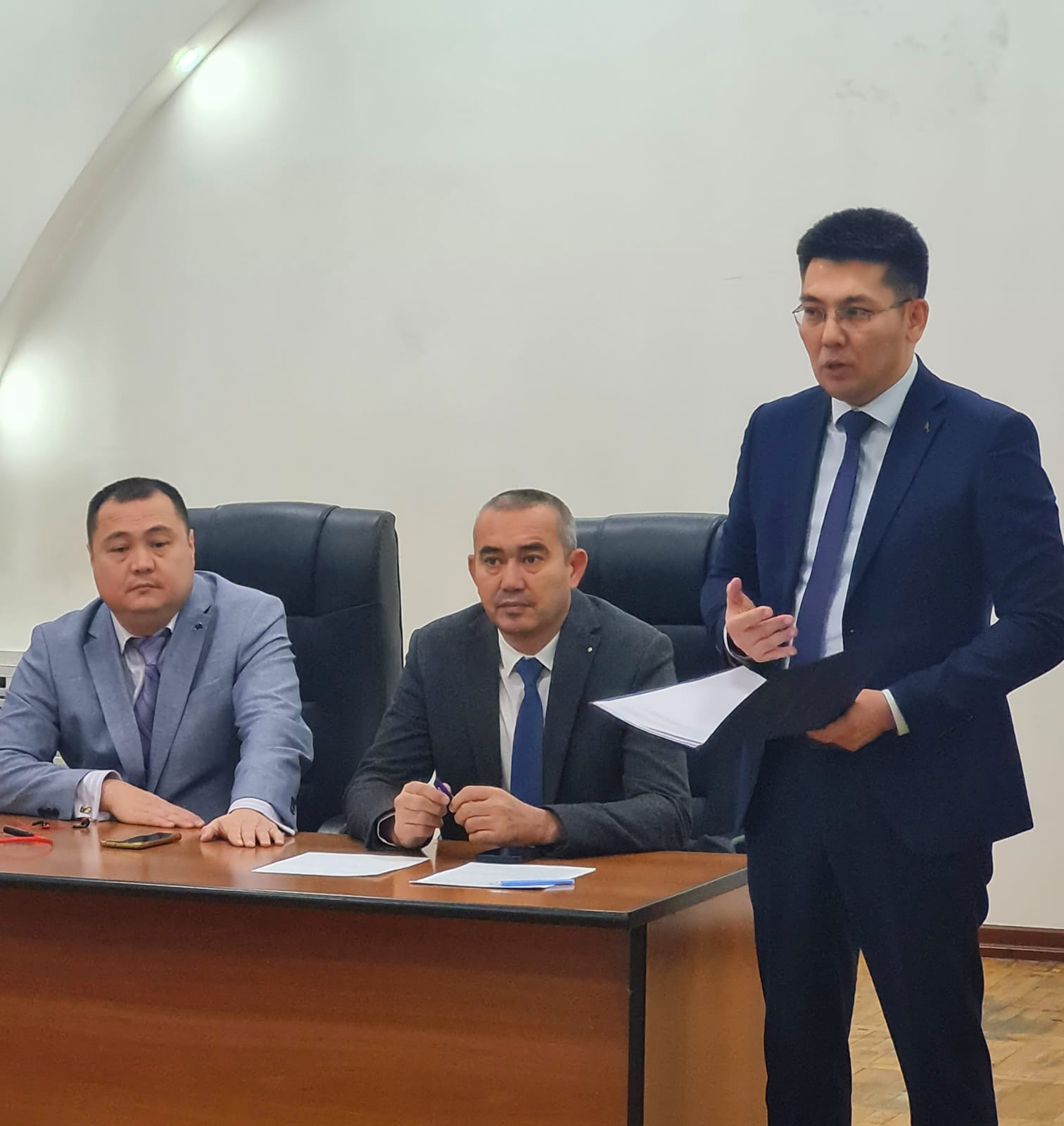 Сыбайлас жемқорлыққа қарсы іс-қимыл және мемлекеттік қызметшілердің Әдеп кодексін сақтау мәселелері бойынша кездесу өткізілді