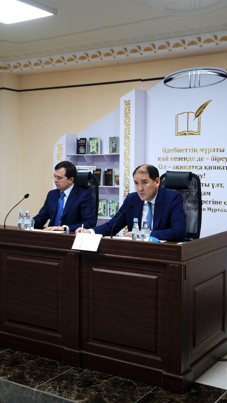 Вице-министр транспорта Жанибек Тайжанов встретился с жителями Жамбылской области