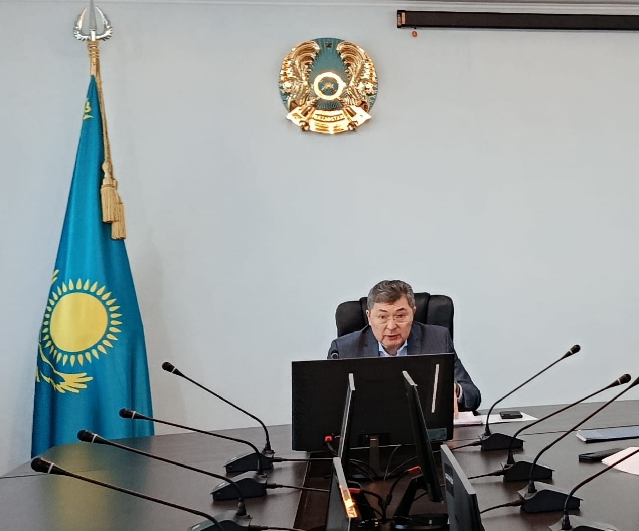 12 декабря 2025 года состоялось заседание постоянной комиссии по вопросам бюджета, финансов, развития отраслей экономики Петропавловского городского маслихата под председательством  Искакова М.Ж.