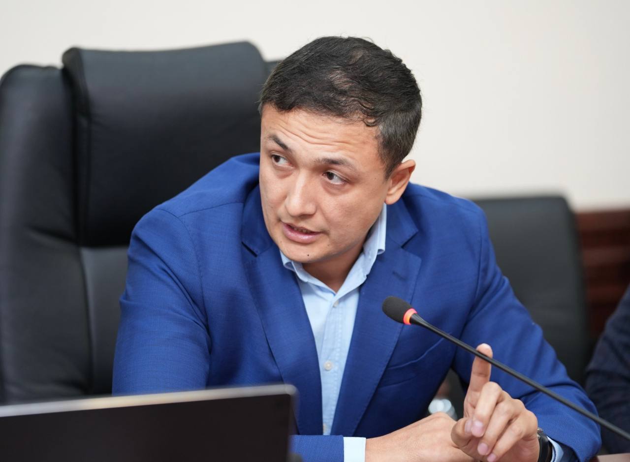 Энергетика министрлігінде қайта өңдеу өнеркәсібінің дамуы талқыланды