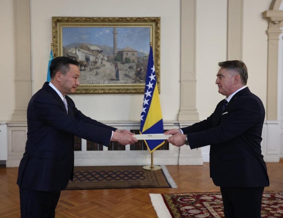 Ambassador of Kazakhstan Presents Credentials to the Chairman of the Presidency of Bosnia and Herzegovina
