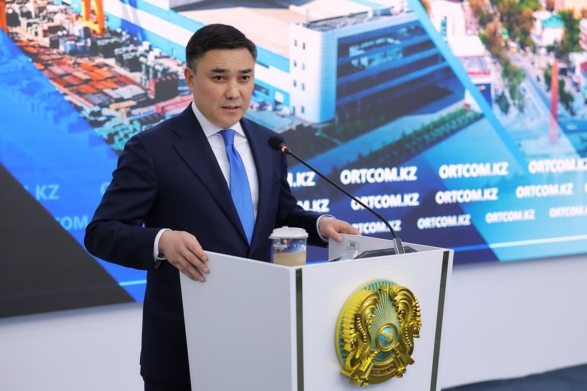 Шымкент қаласының әкімі Ғабит Сыздықбеков ҚР Президенті жанындағы Орталық коммуникациялар қызметінде баспасөз конференциясын өткізді.