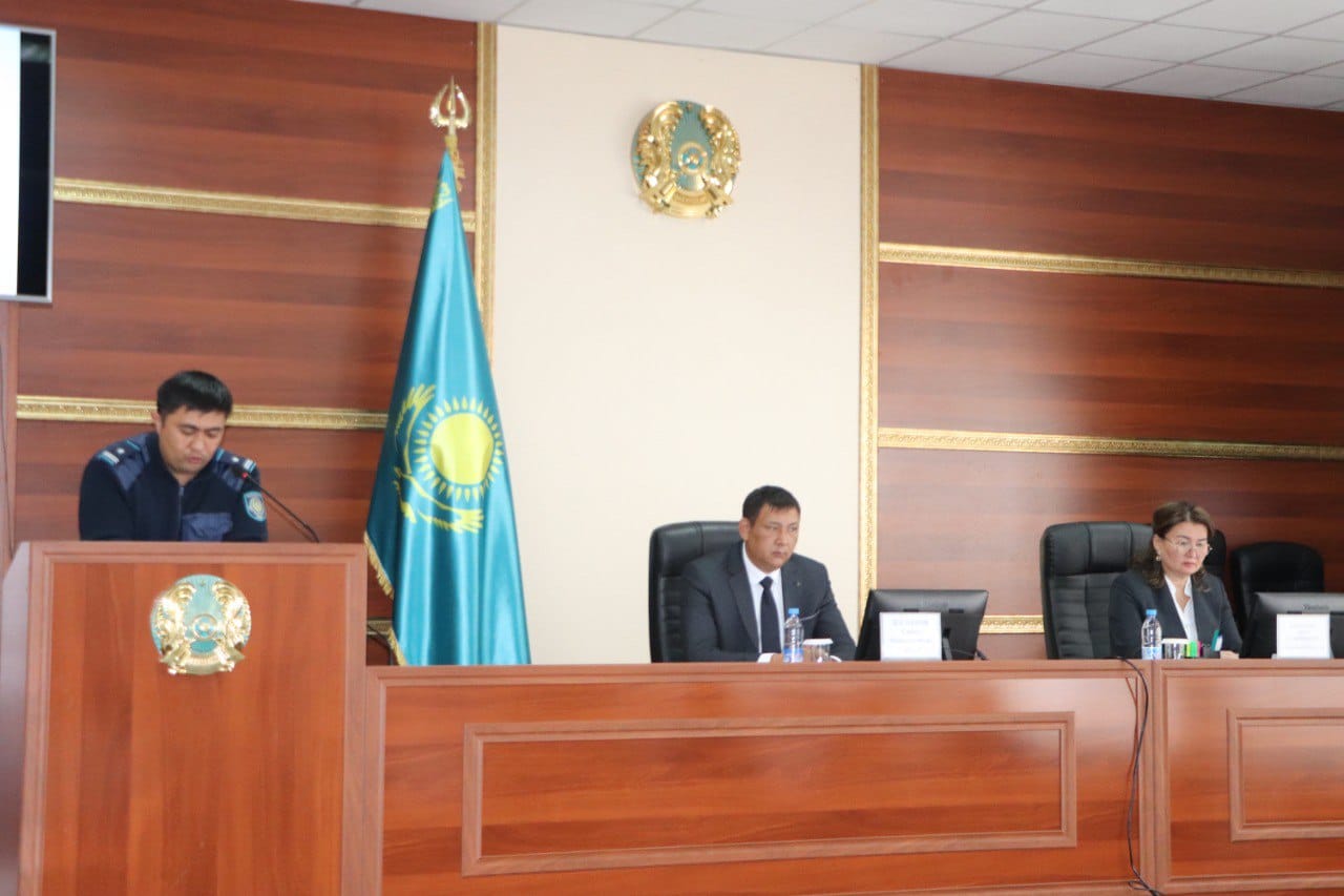 Под председательством заместителя акима района А. Ахметовой состоялось второе заседание Совета по делам молодежи при акимате района.