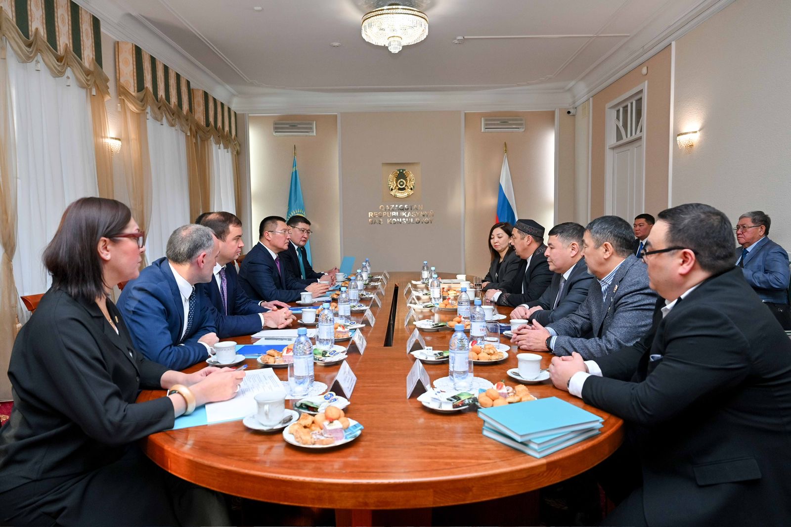 Омбыдағы қазақ диаспорасымен кездесу өтті