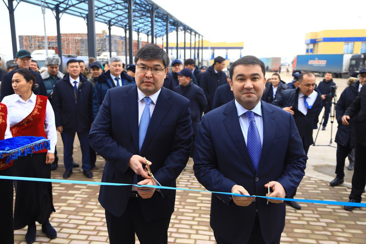 «Қазығұрт» және «Темір баба» заманауи технологиялық өткізу пункттері ашылды