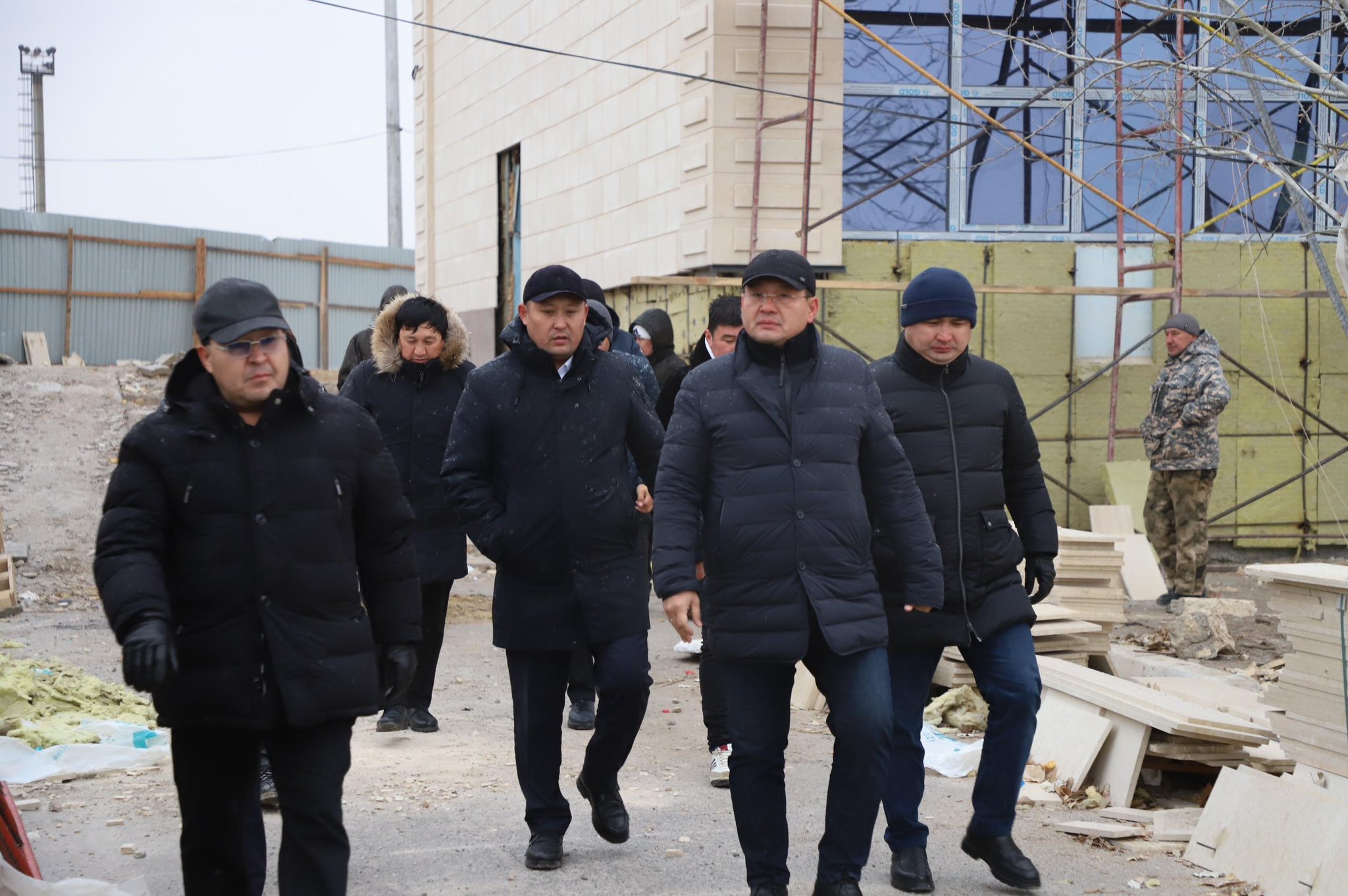 Теміржол вокзалы мен тұрғын үй құрылыстарының жай-күйі тексерілді