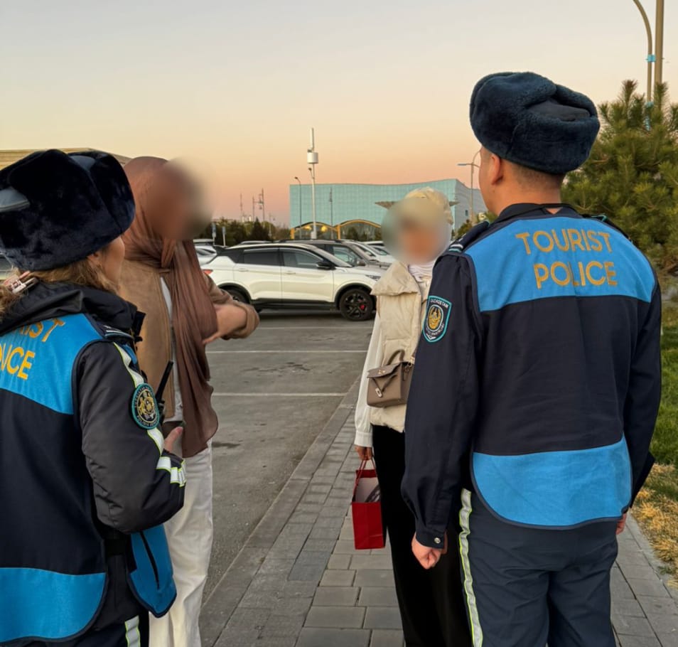 Полиция проводит разъяснения по запрету на ношение одежды, закрывающей лицо