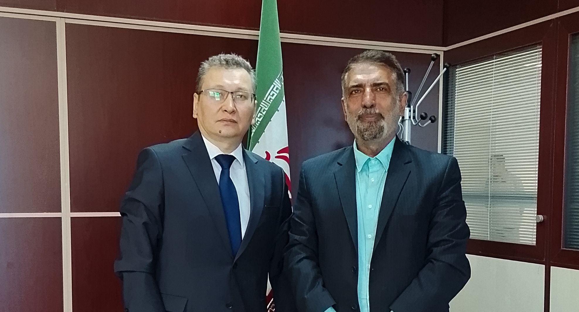 Иранның Сыртқы істер министрлігінің Киш аралындағы өкілдігінің басшысымен кездесу