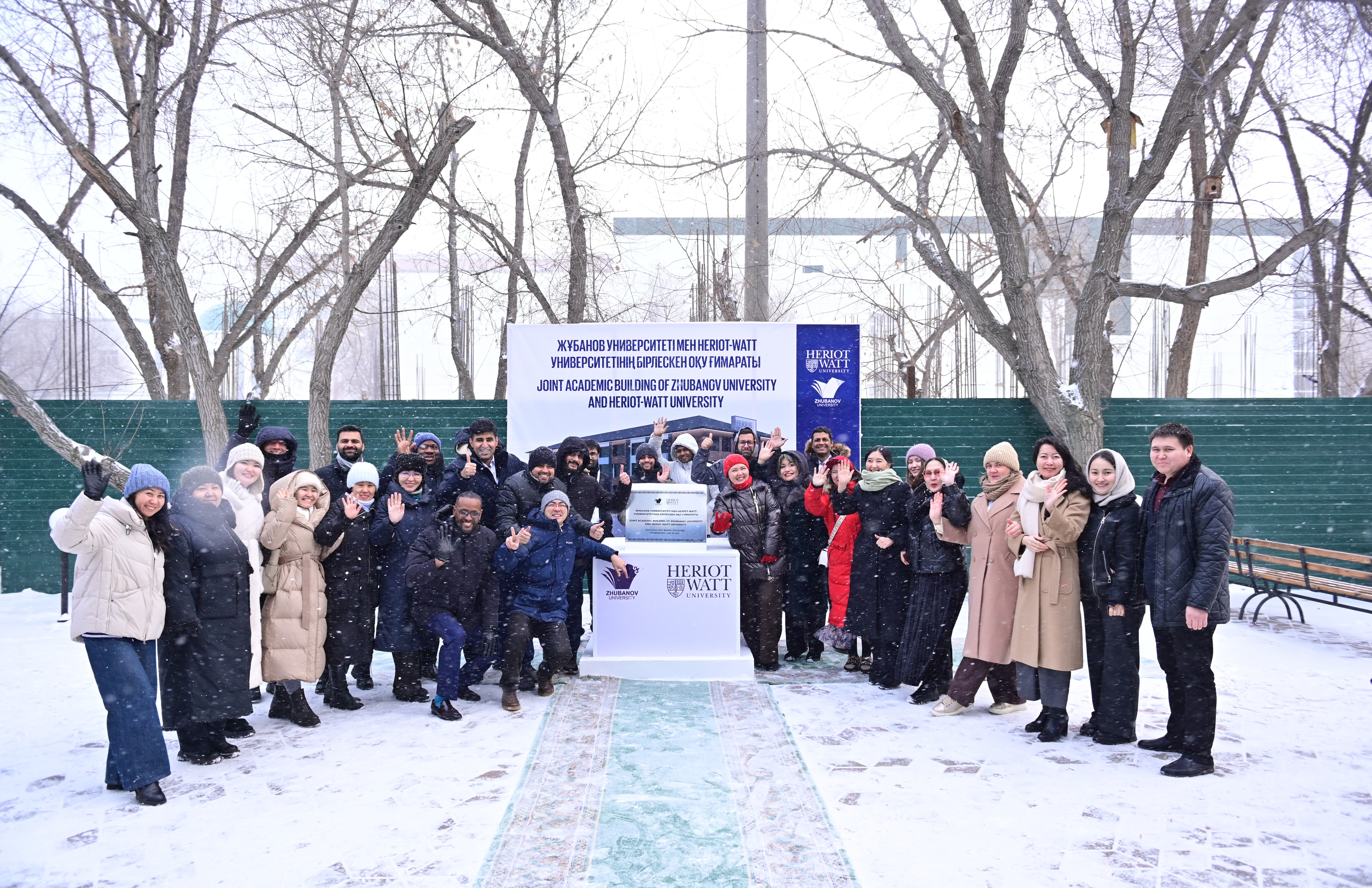 Heriot-Watt University: жаңа оқу-зертханалық корпустың ескерткіш тақтасы ашылды