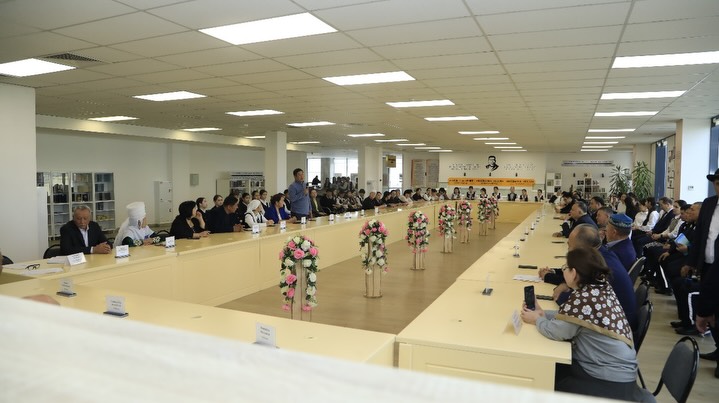 «ҰЛТТЫҚ РУХ - БАСТЫ ҚҰНДЫЛЫҚ» КІТАБЫНЫҢ ТАНЫСТЫРЫЛЫМЫ ӨТКІЗІЛДІ