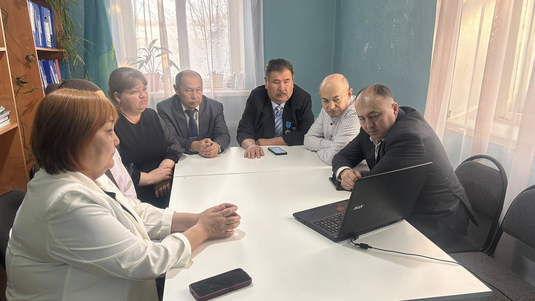 Ко Дню Независимости Республики Казахстан состоялся круглый стол, посвященный важным страницам истории нашей страны.