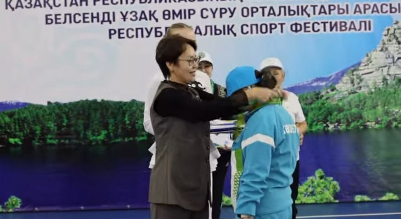 В Зеренде прошел спортивный фестиваль центров активного долголетия, посвященный Дню Независимости Республики Казахстан