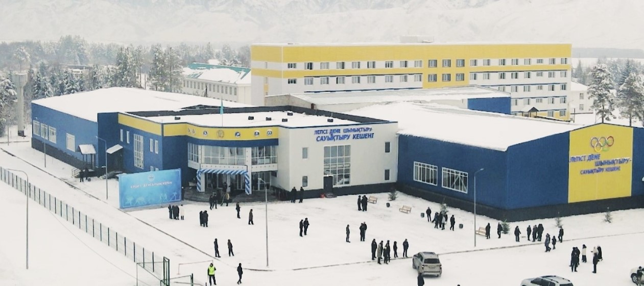 В отдаленном селе Лепсы области Жетісу открыли  спорткомплекс с общежитием