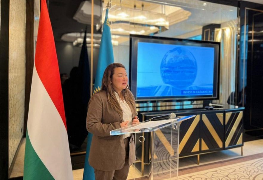 Венгриялық сарапшылар Қазақстанның халықаралық аренадағы белсенді және конструктивті саясатын жоғары бағалады