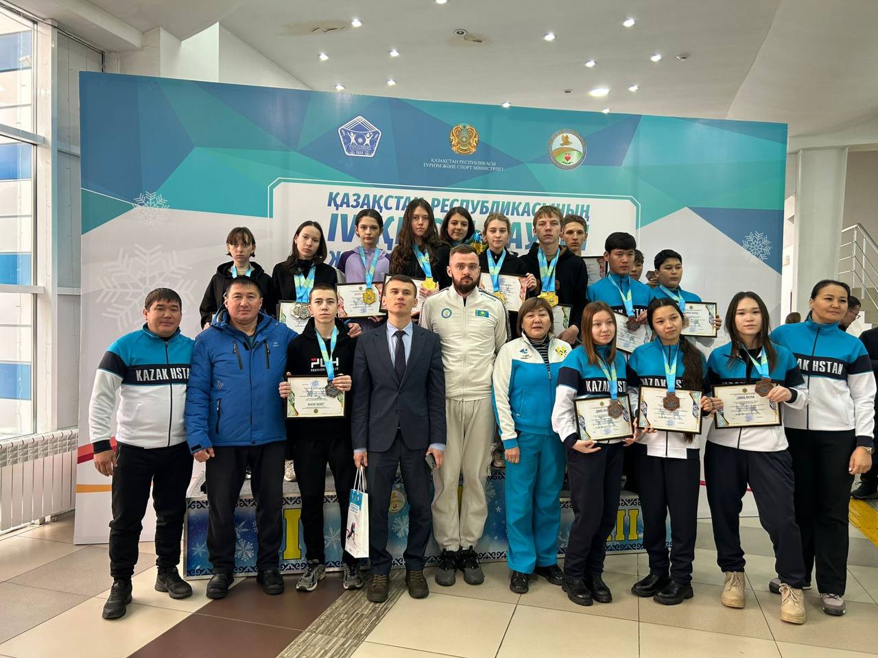 Шығыс Қазақстан құрамасы ауыл жасөспірімдерінің IV республикалық қысқы ойындарының чемпионы атанды