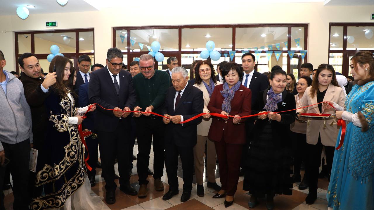 ГОД РАБОЧИХ ПРОФЕССИЙ: В УНИВЕРСИТЕТЕ АХМЕТА ЯСАВИ ПРОШЛА ИННОВАЦИОННАЯ НАУЧНО-ТЕХНОЛОГИЧЕСКАЯ СЕССИЯ