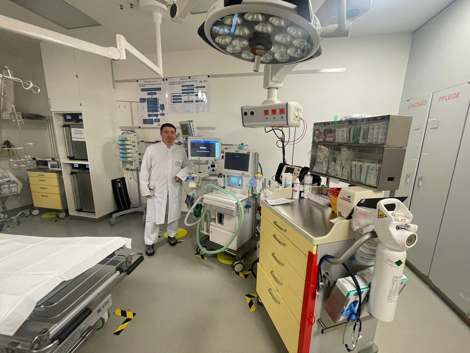 Акмолинский врач анестезиолог-реаниматолог удостоен звания «Золотой врач»