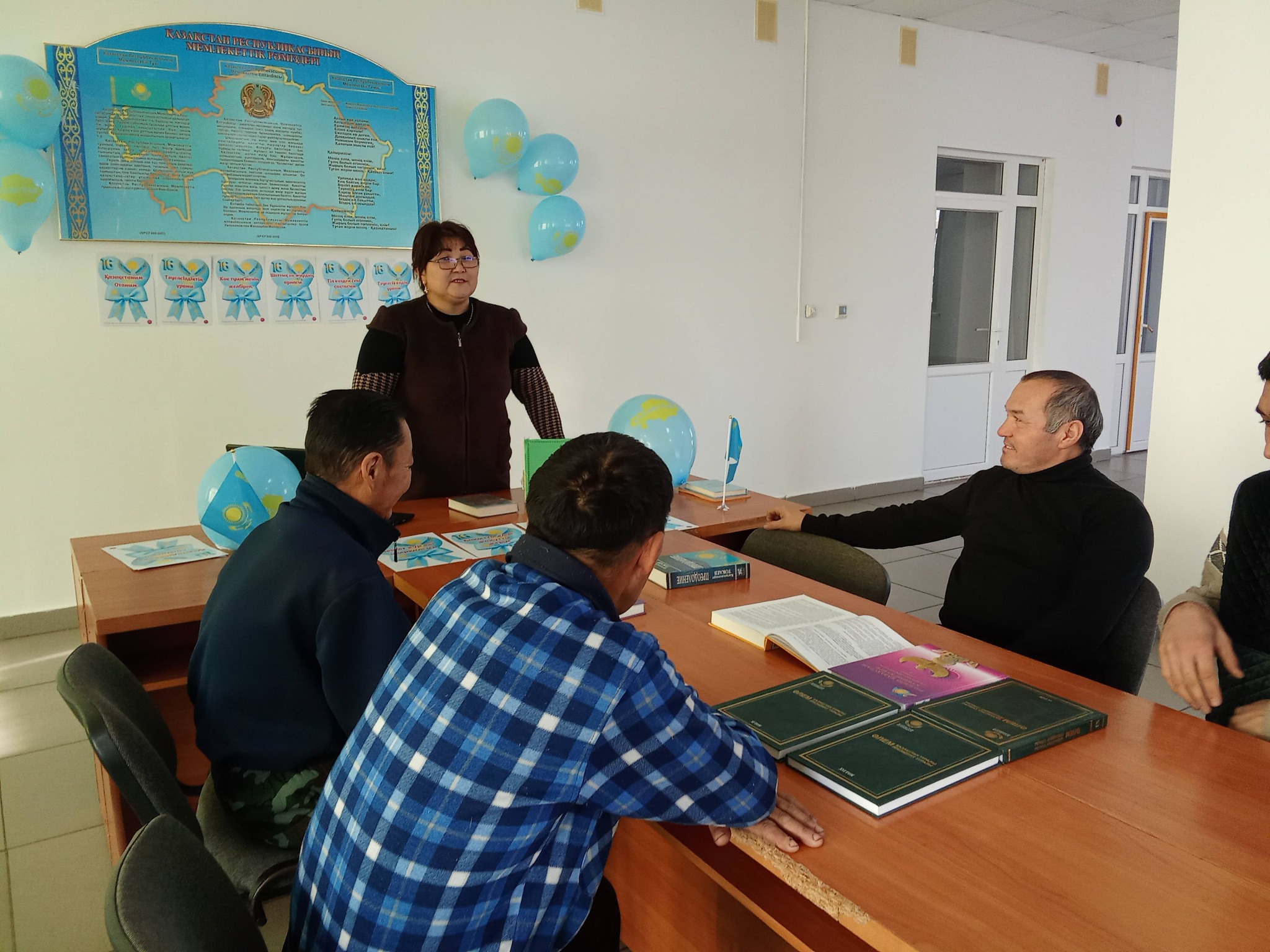 15.12.2025 году в&nbsp; Майбалыкском&nbsp; сельском&nbsp; округе в Доме культуры села Жанажол организатором&nbsp; Бралиной У. Б. в честь Дня независимости провела мероприятие под названием «Тәуелсіздік — тұғырым».