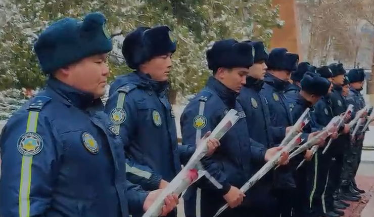 Их служба – пример мужества: в Шымкенте почтили память погибших полицейских