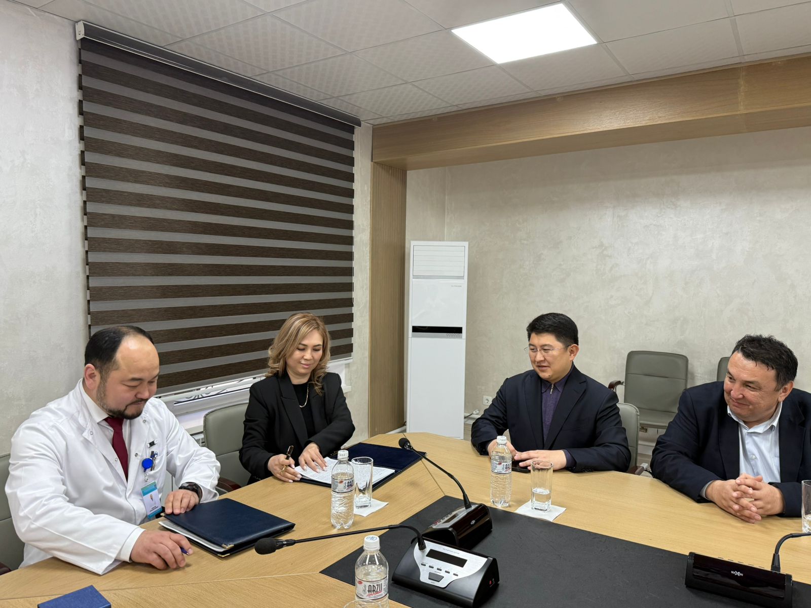 Жамбылдық дәрігерлер мен Алматыдағы жетекші ғылыми институт өзара ынтымақтастық туралы меморандумға қол қойды