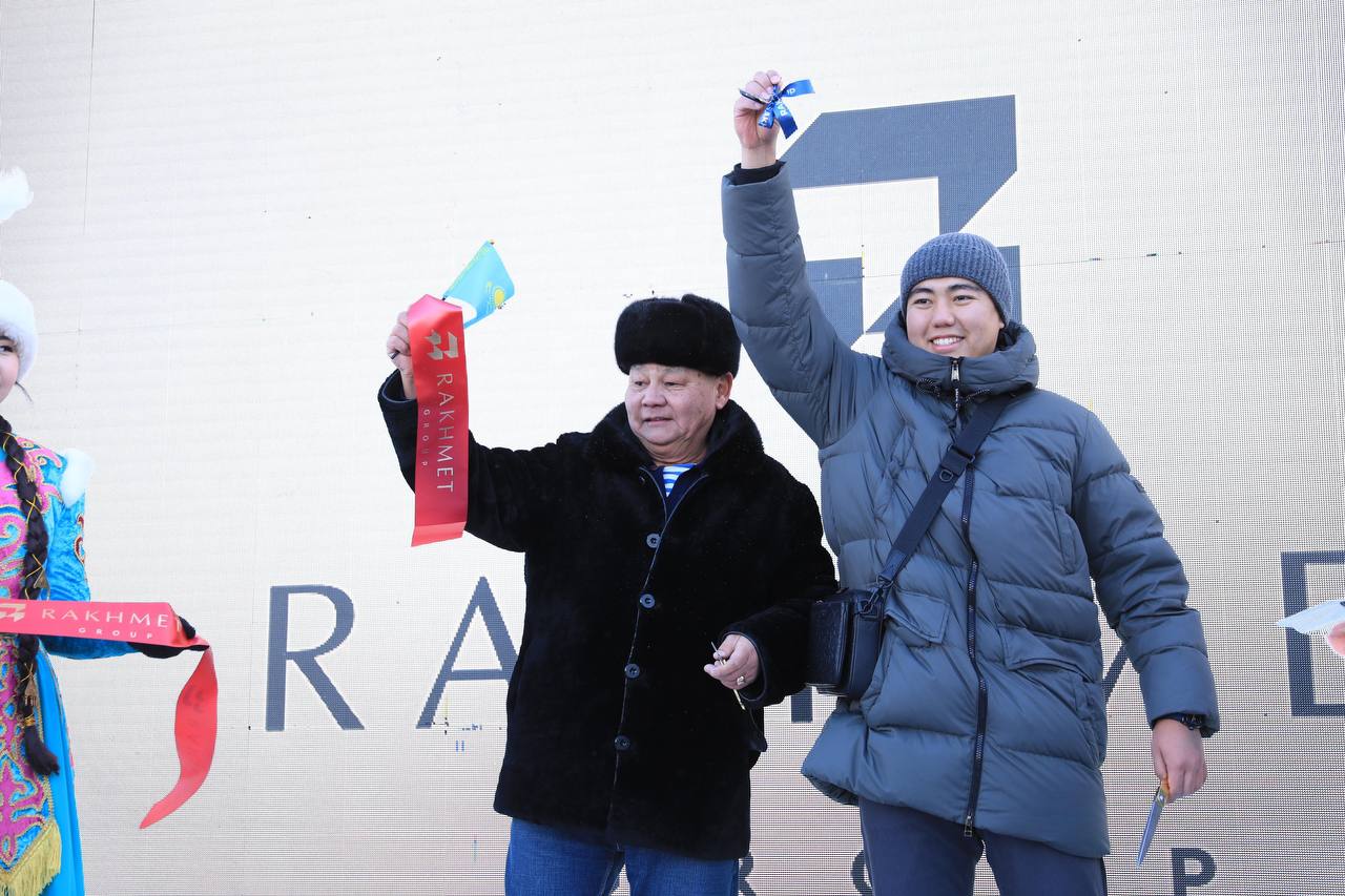 &nbsp;Тәуелсіздік күнінде құрылысы ұзаққа созылған нысан - «Exclusive» тұрғын үй кешенінің тұрғындарына пәтер кілттері табысталды