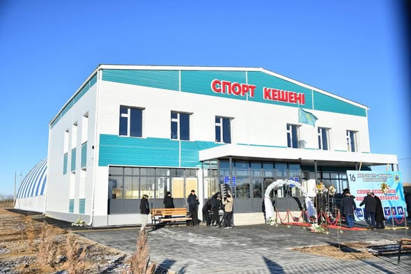 ТҮРКІСТАН: ТӘУЕЛСІЗДІК КҮНІ ҚАРСАҢЫНДА ОТЫРАРДА ЖАҢА СПОРТ КЕШЕНІ ПАЙДАЛАНУҒА БЕРІЛДІ