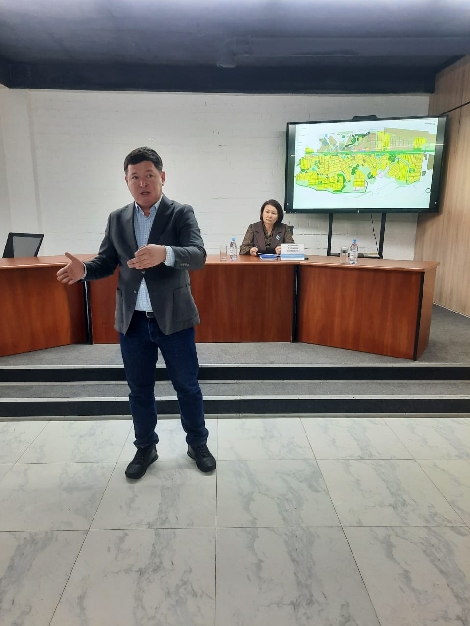 депутаттық сағат