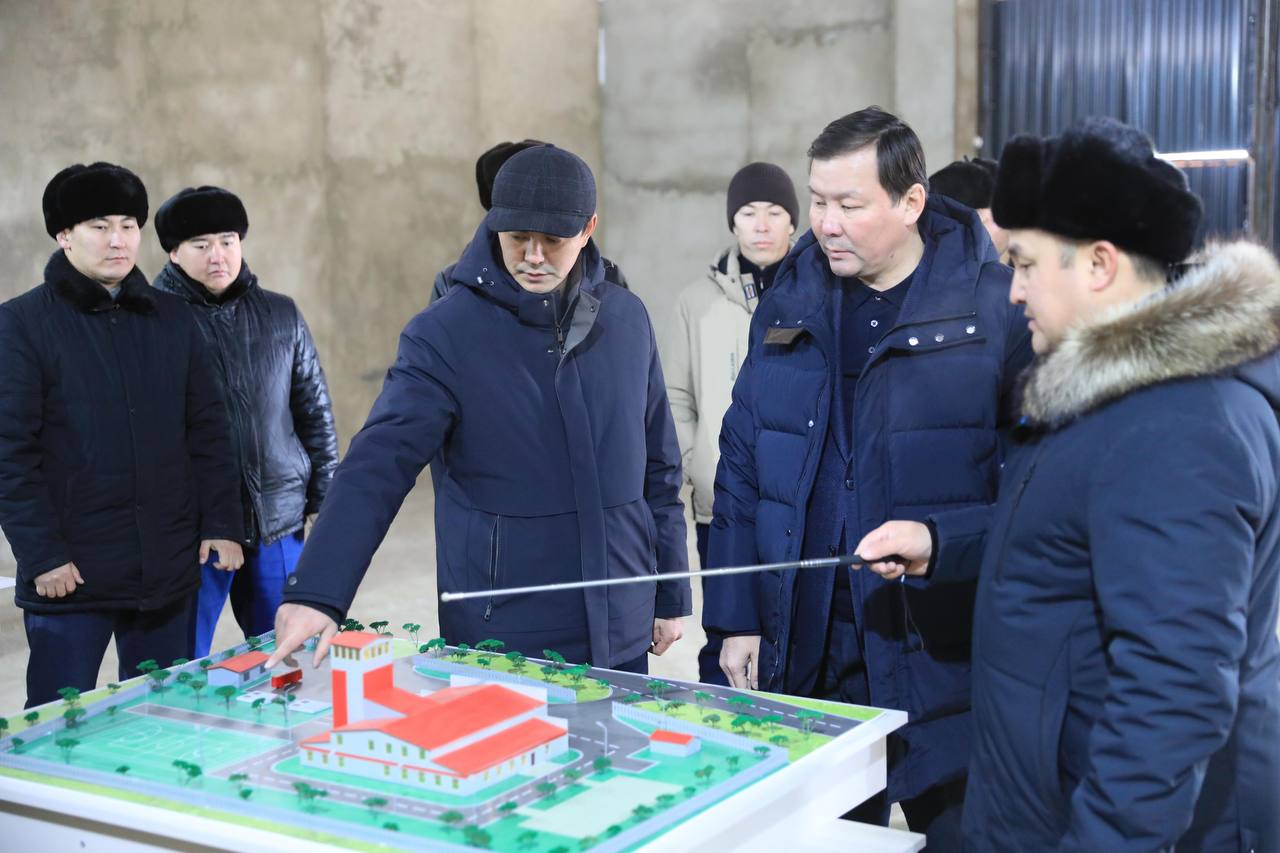 Глава региона Асхат Шахаров совершает рабочую поездку по Байганинскому району