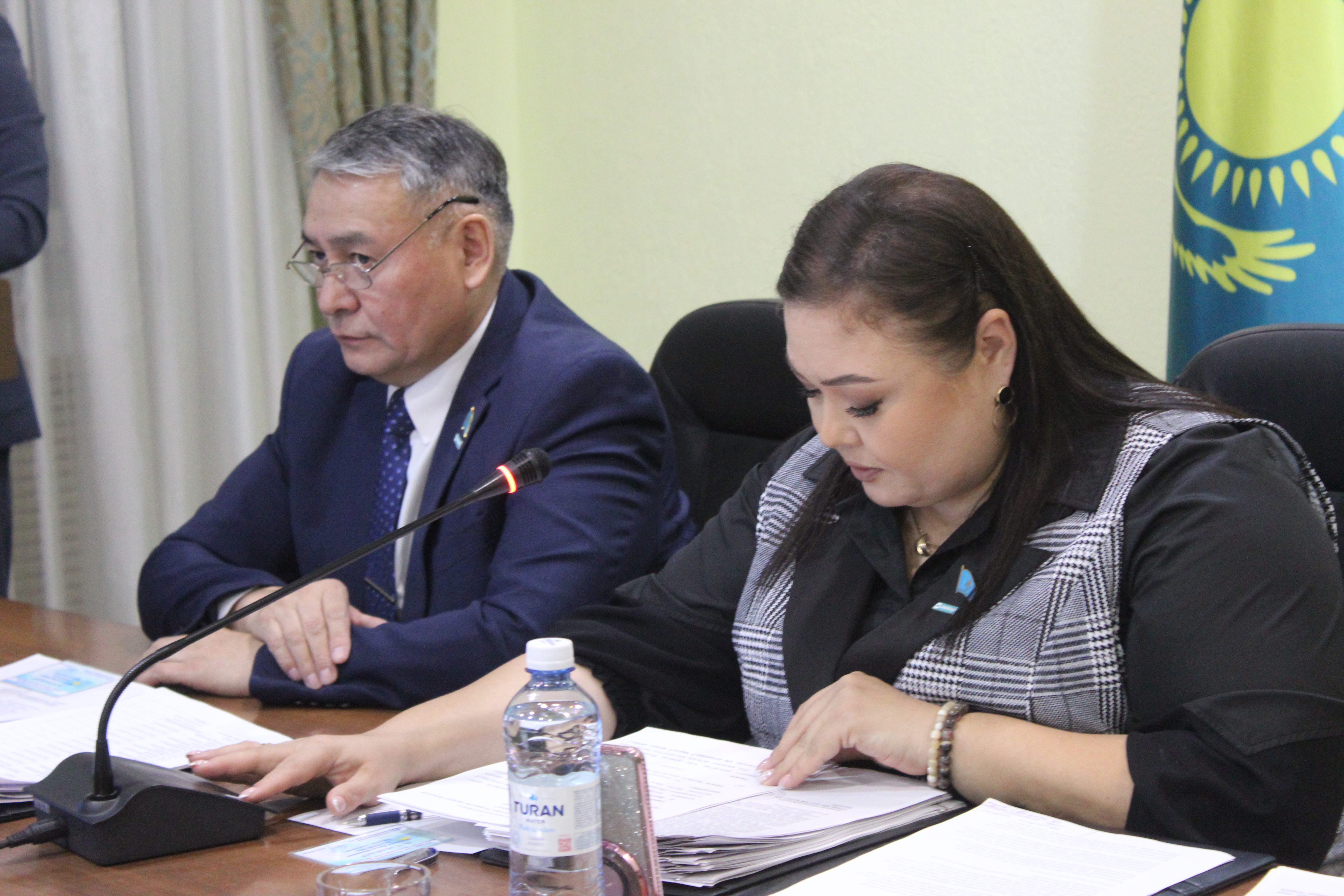 17 декабря 2025 года состоялось расширенное заседание постоянных комиссий Экибастузского городского маслихата под председательством Маликовой М.Д.&nbsp;