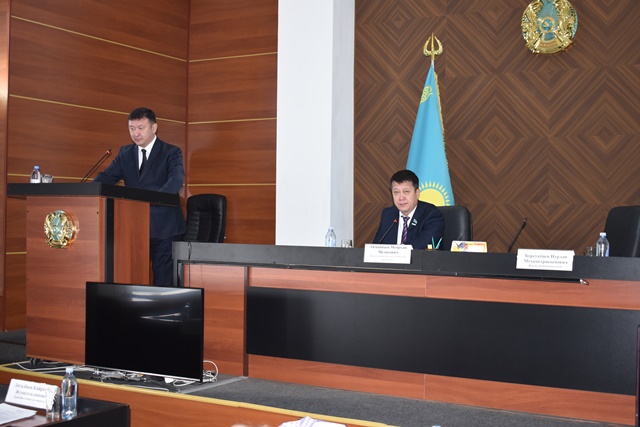 Прошла очередная тридцать вторая (XХХІІ) сессия  Жарминского районного маслихата