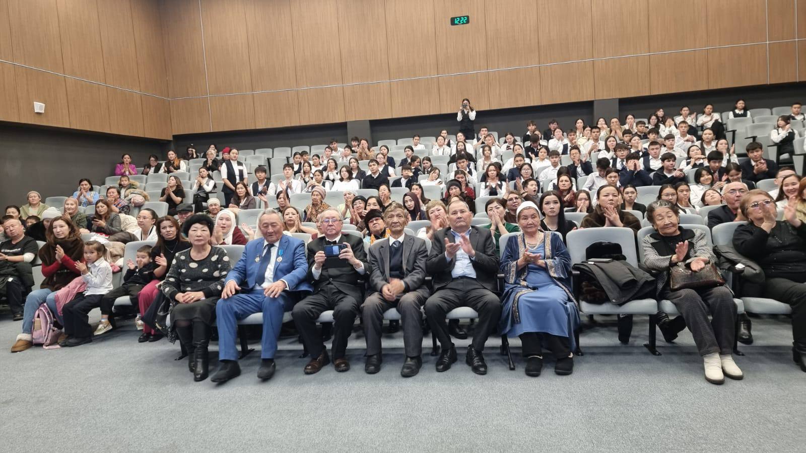 Совет ветеранов Наурызбайского района подвёл итоги года и отметил День Независимости !!!