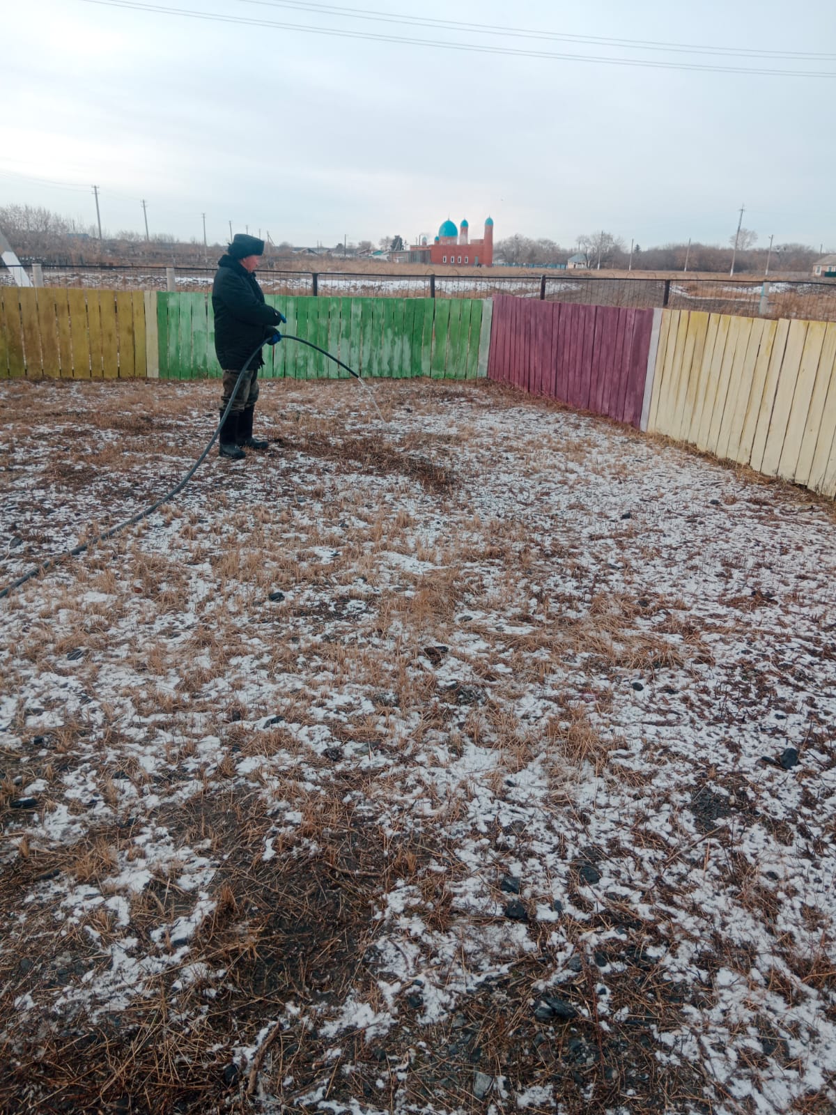 "Подготовка хоккейных кортов"