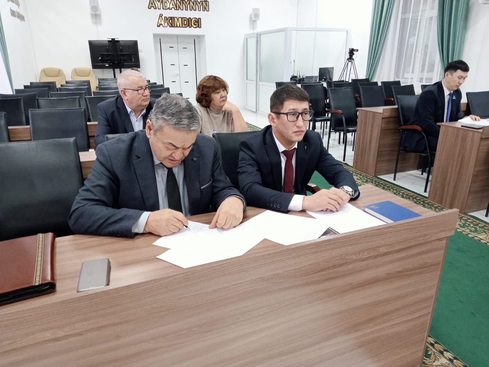 Тұрақты комиссиялардың бірлескен отырысы