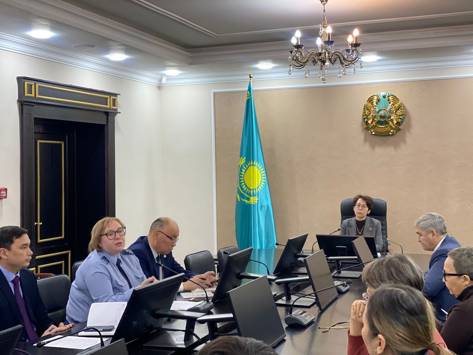 Қазақстан Республикасына білім алу мақсатында келген шетелдіктердің көші-қон заңнамасын сақтау мәселесі бойынша кеңес