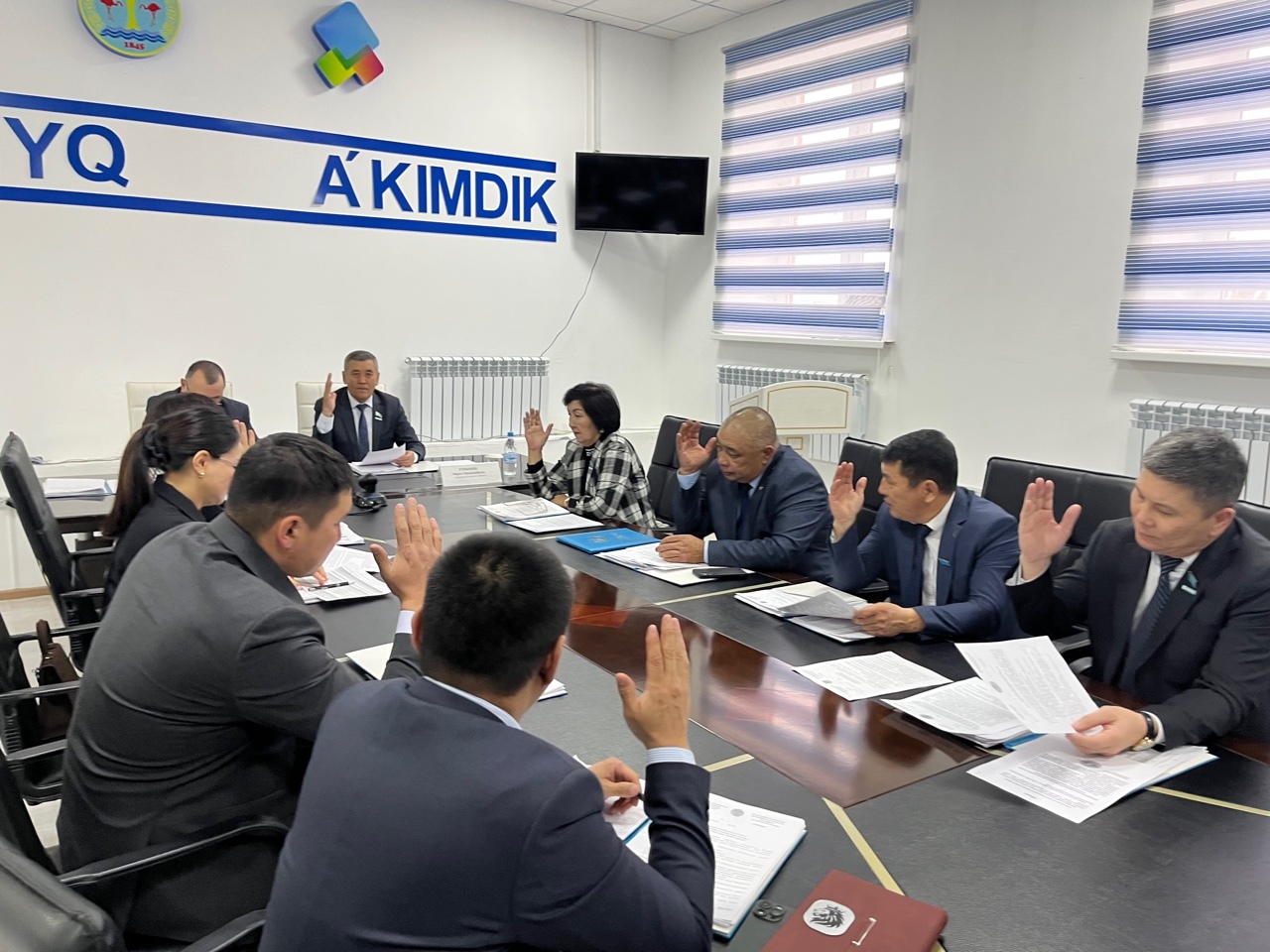 Аудандық мәслихаттың кезекті сессиясы өтті