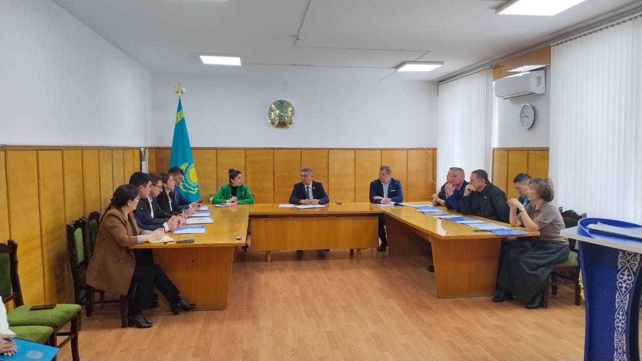 Сегодня, 19 декабря 2025 года состоялось совместное заседание постоянных комиссий Астраханского района.