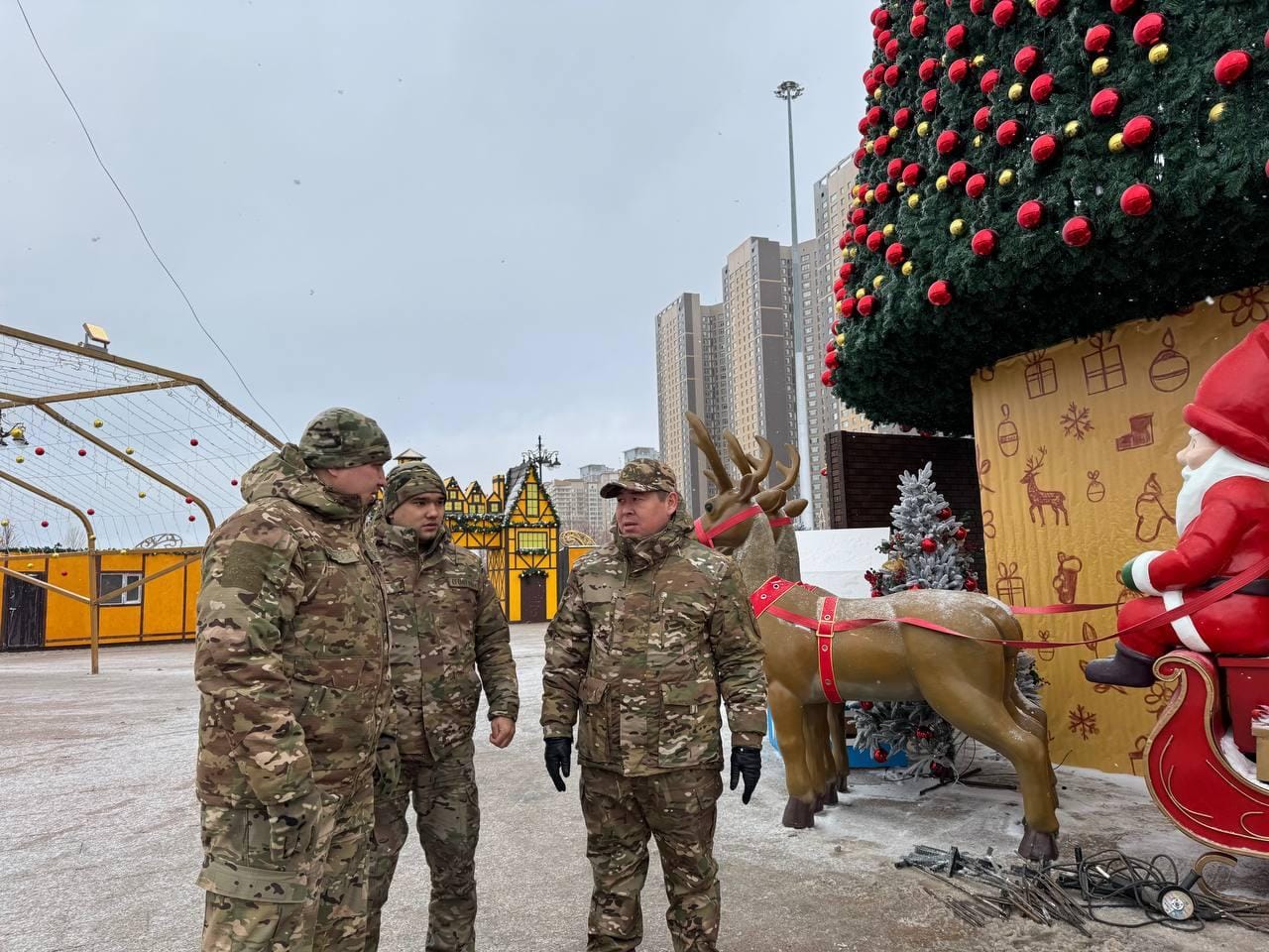 Безопасность при зажжении главной ёлки в Астане