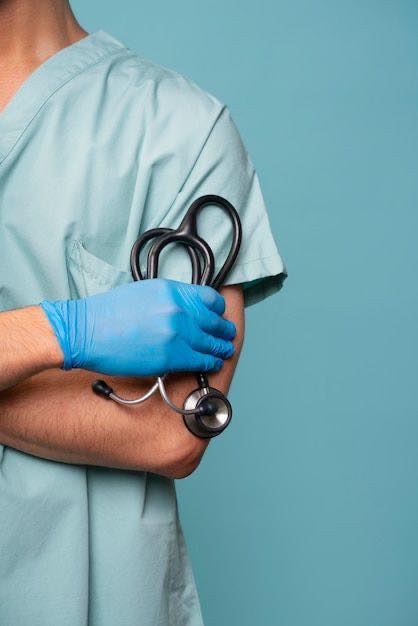 ОБЪЯВЛЕНИЕ О РАЗМЕЩЕНИИ ОБЪЕМОВ МЕДИЦИНСКИХ УСЛУГ В РАМКАХ ГОБМП И В СИСТЕМЕ ОСМС НА 2026 ГОД (ПРИЕМ ЗАЯВОК С 1 ПО 8 ДЕКАБРЯ 2025 ГОДА)