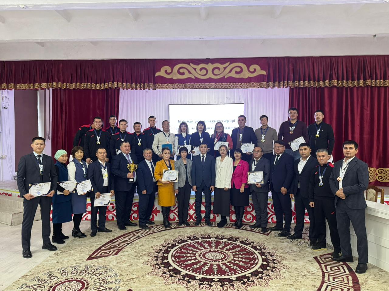 Білім беру қызметкерлерінің дәстүрлі спартакиадасы