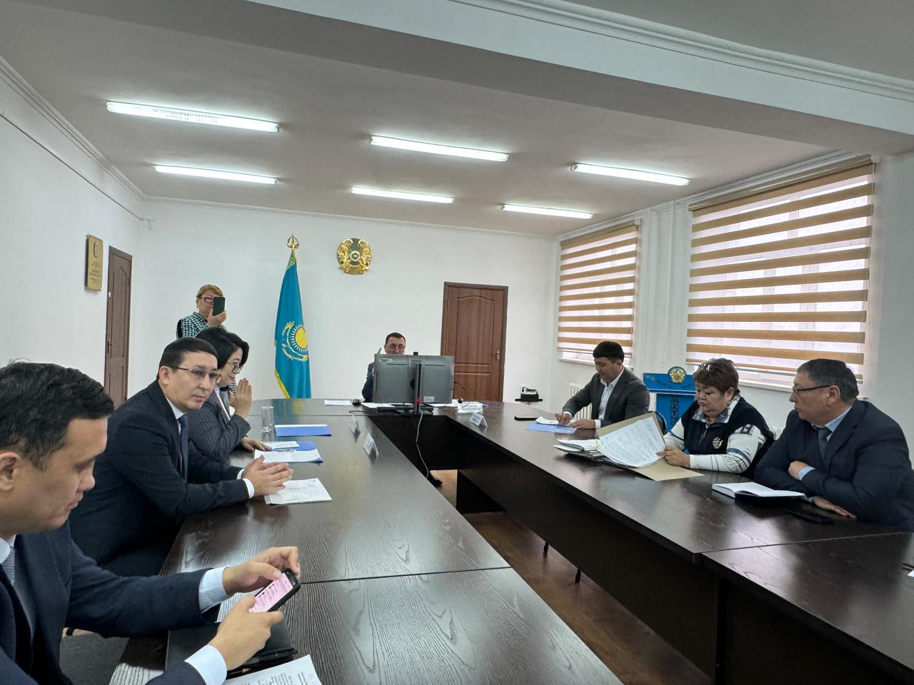 Заседание внеочередной двадцать второй сессии маслихата района Жаңасемей после перерыва